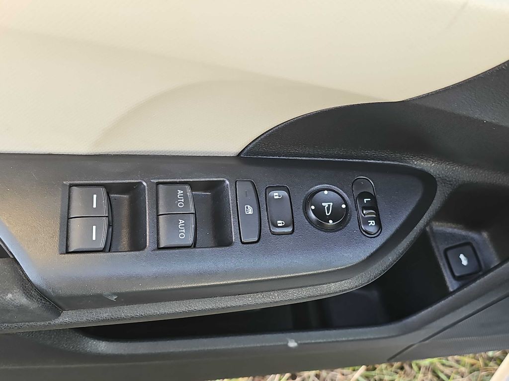 2017 Honda Civic Image 36