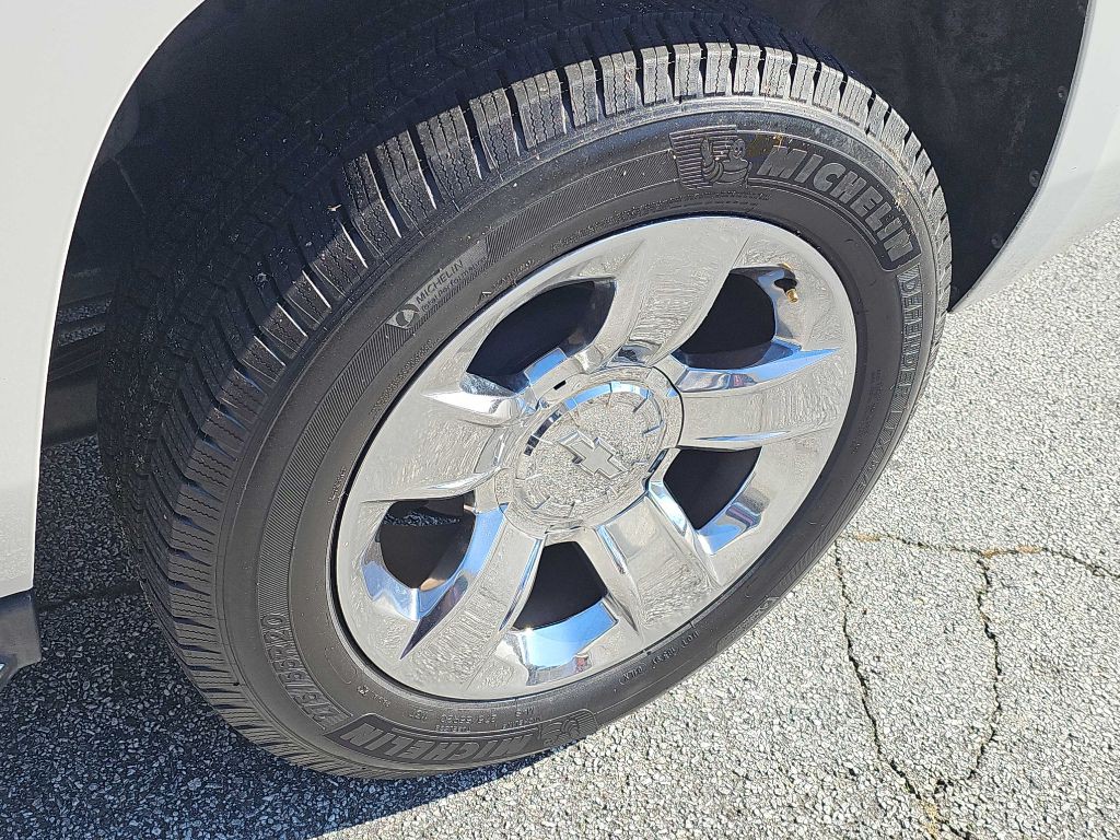 2016 Chevrolet Tahoe Image 13