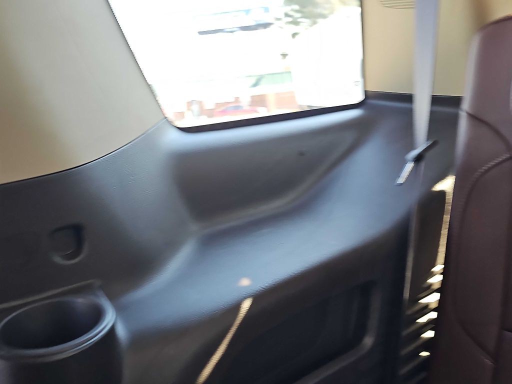 2016 Chevrolet Tahoe Image 25