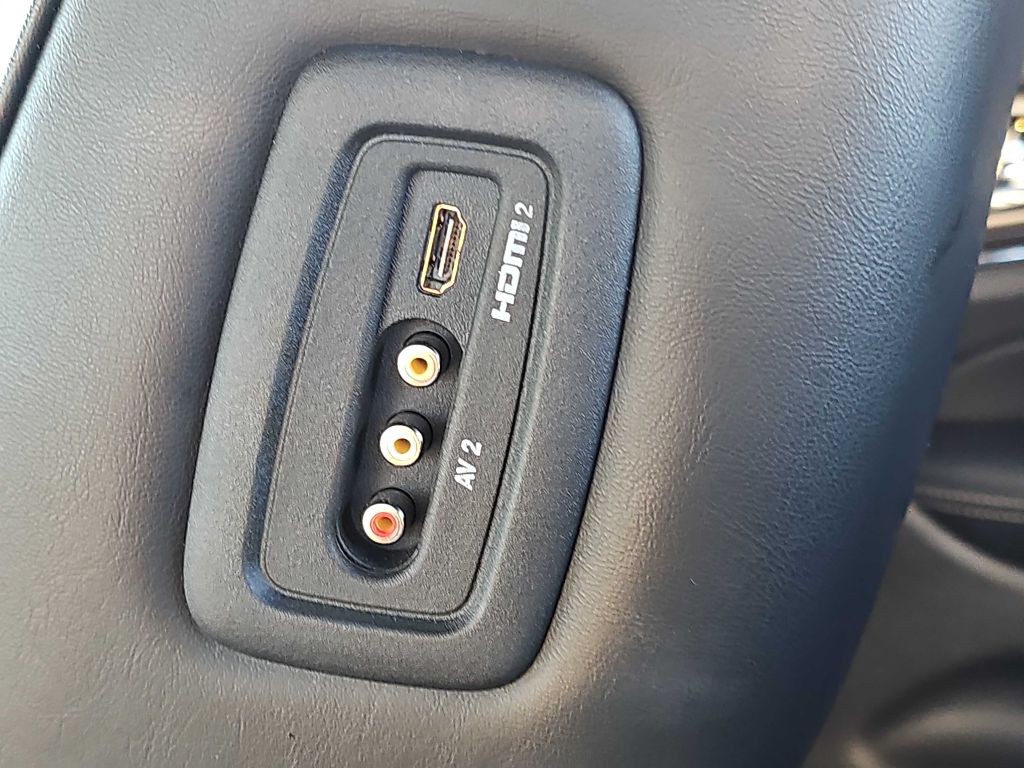 2017 Jeep Grand Cherokee Image 31