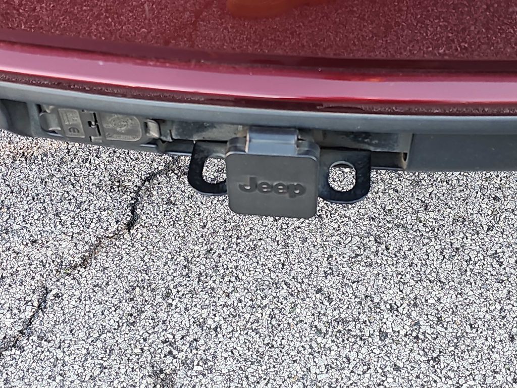 2017 Jeep Grand Cherokee Image 39