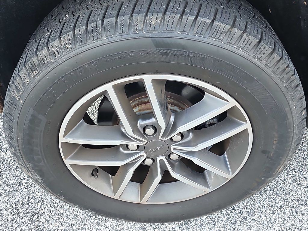 2020 Jeep Grand Cherokee Image 11