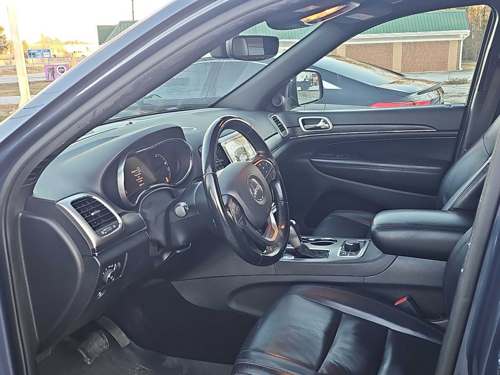 2020 Jeep Grand Cherokee Image 18