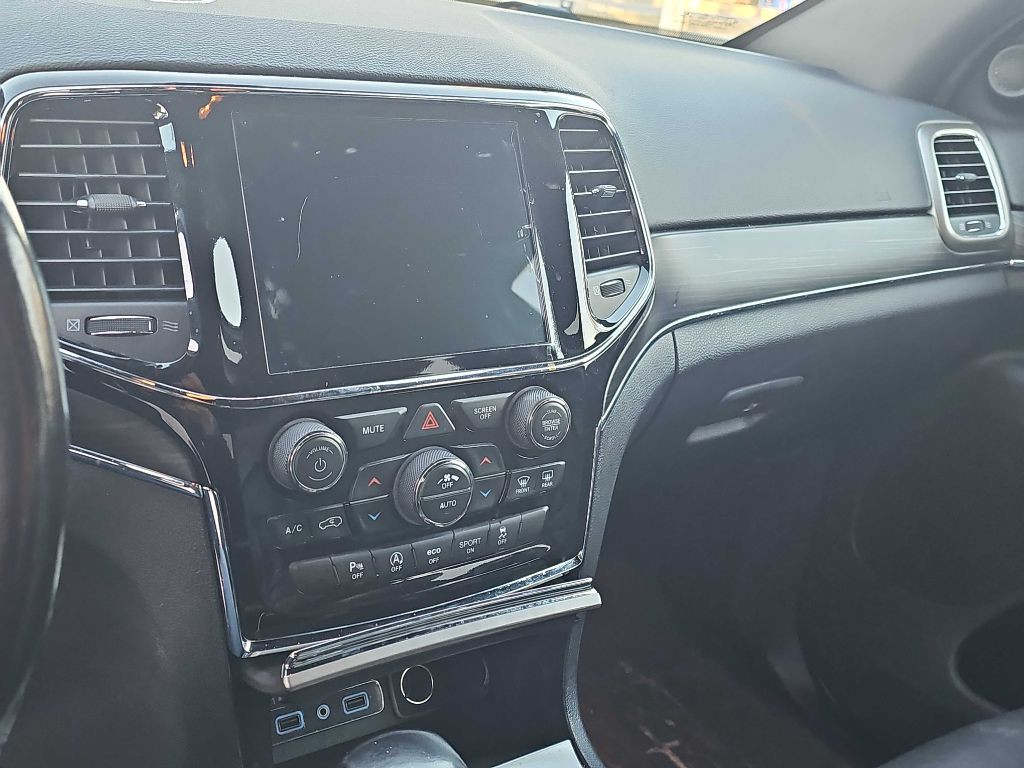 2020 Jeep Grand Cherokee Image 34