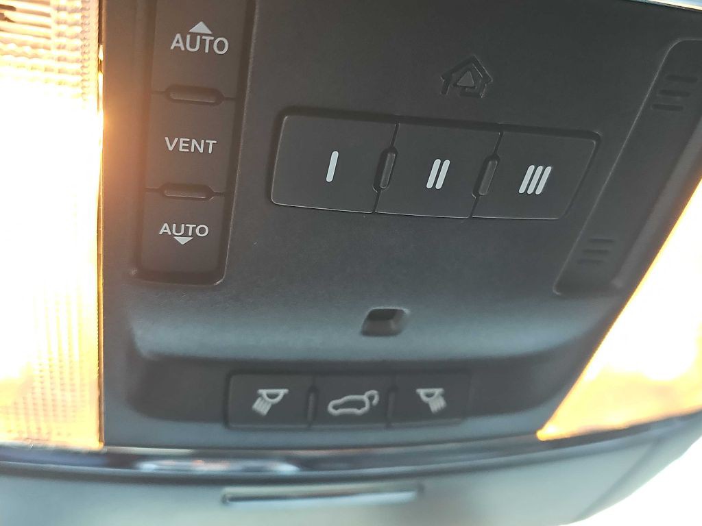 2020 Jeep Grand Cherokee Image 47