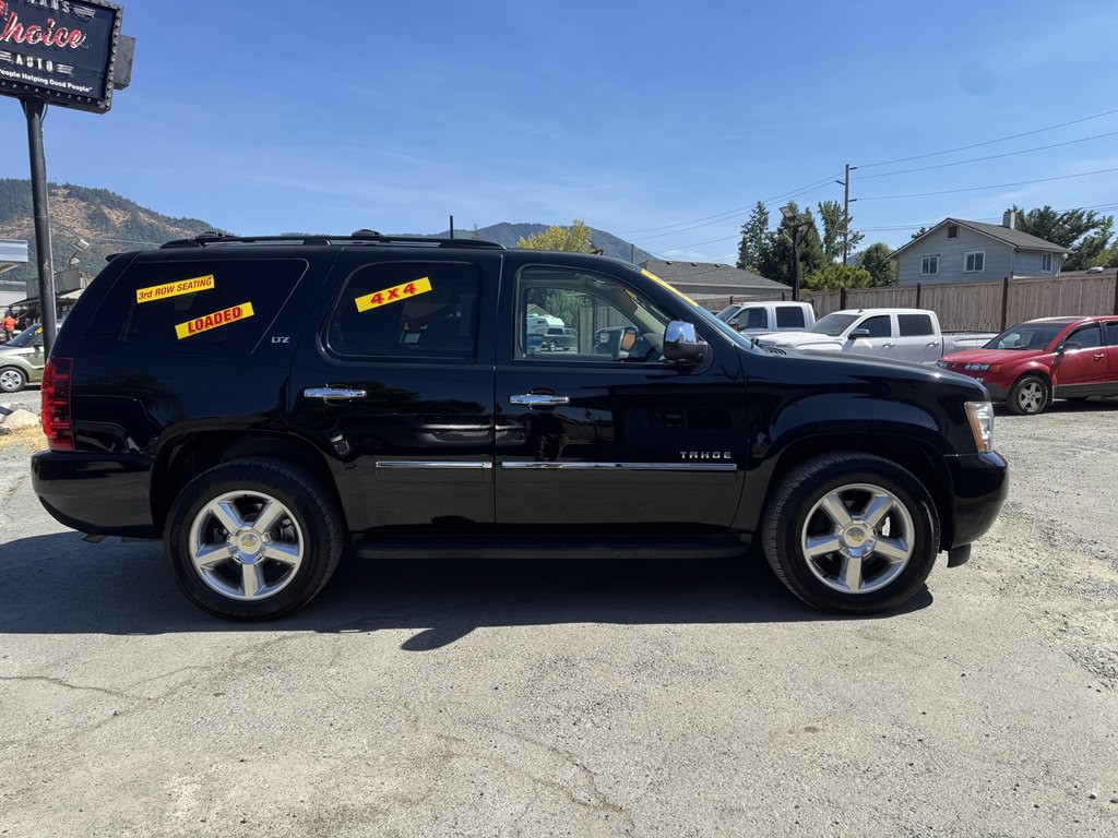 2014 Chevrolet Tahoe Image 2