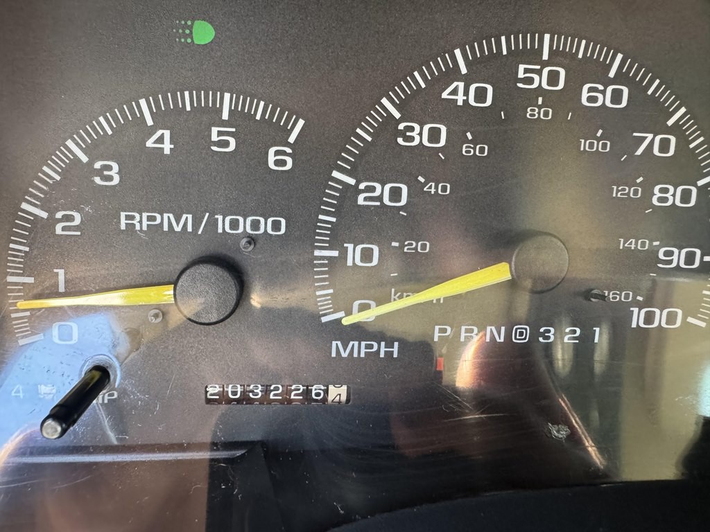 1997 GMC Sierra Image 6