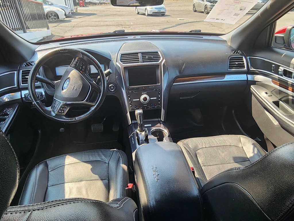 2016 Ford Explorer Image 4