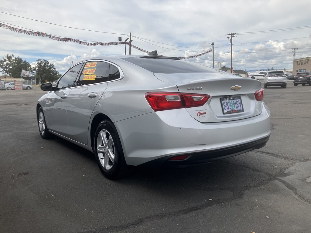 2020 Chevrolet Malibu Image 3
