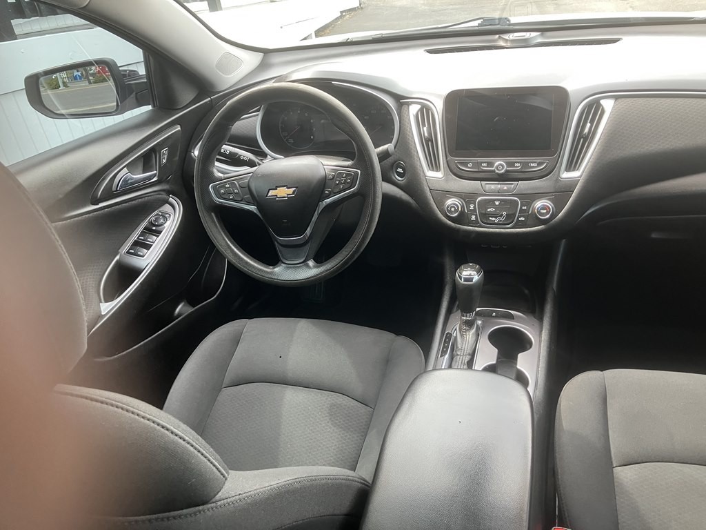 2020 Chevrolet Malibu Image 5