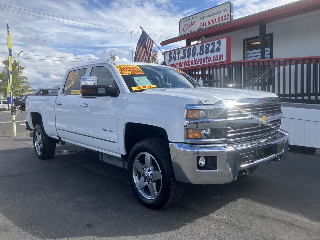 2015 Chevrolet Silverado 1500 Image 1