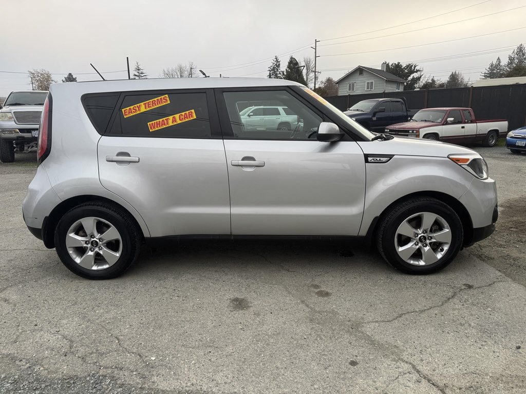 2019 Kia Soul Image 2