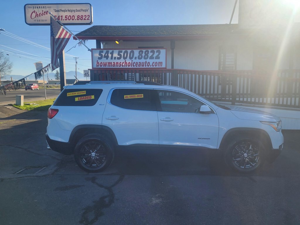2018 GMC Acadia Image 2