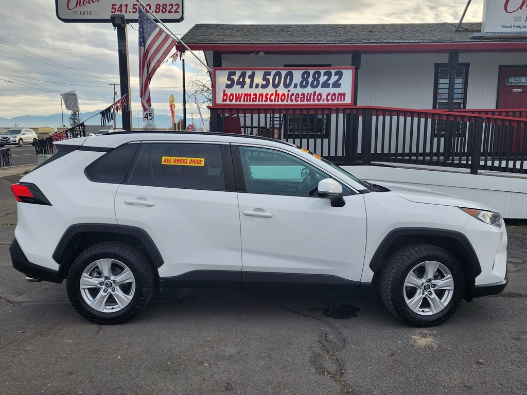 2020 Toyota Rav4 Image 2