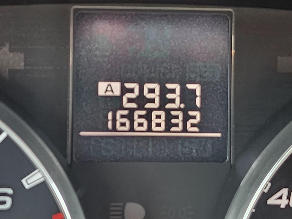 2011 Subaru Outback Image 6