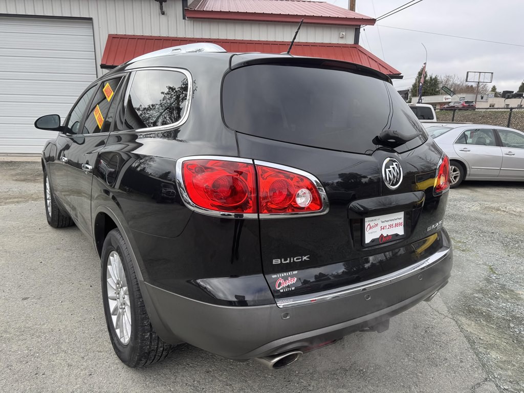 2016 Buick Enclave Image 3