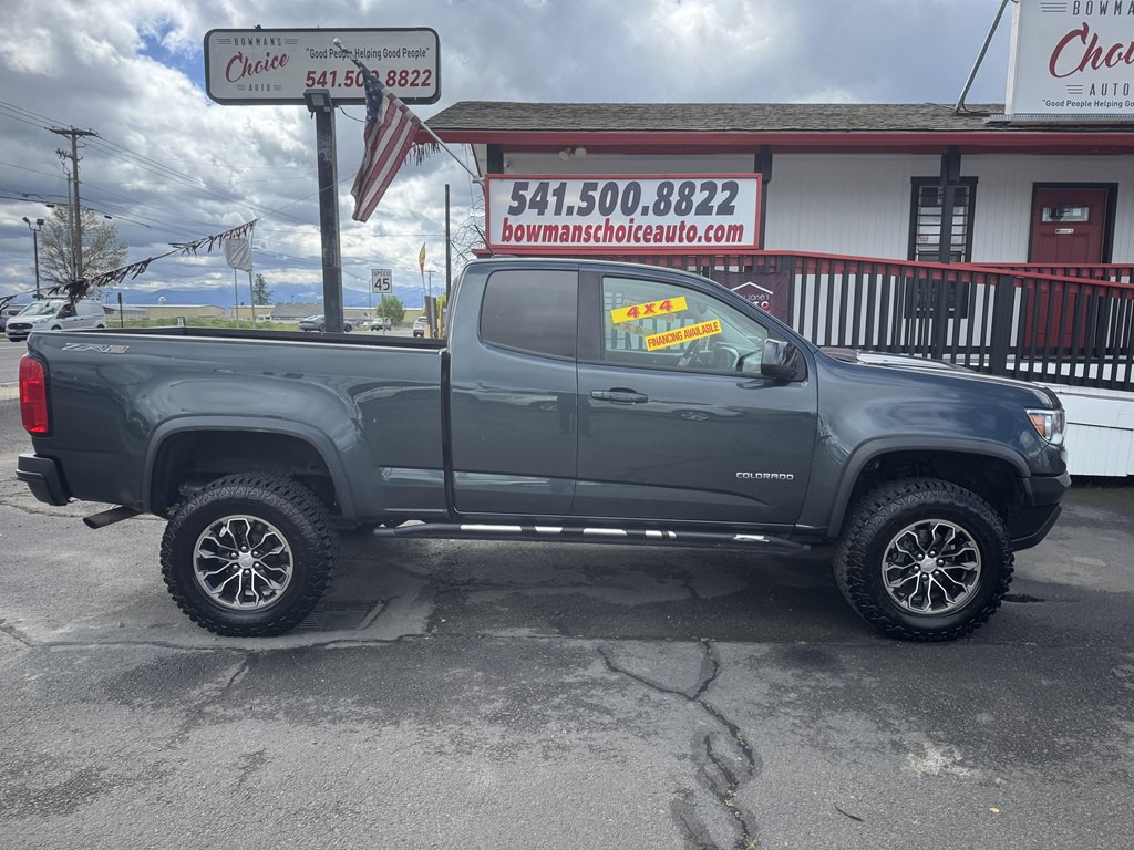 2017 Chevrolet Colorado Image 2