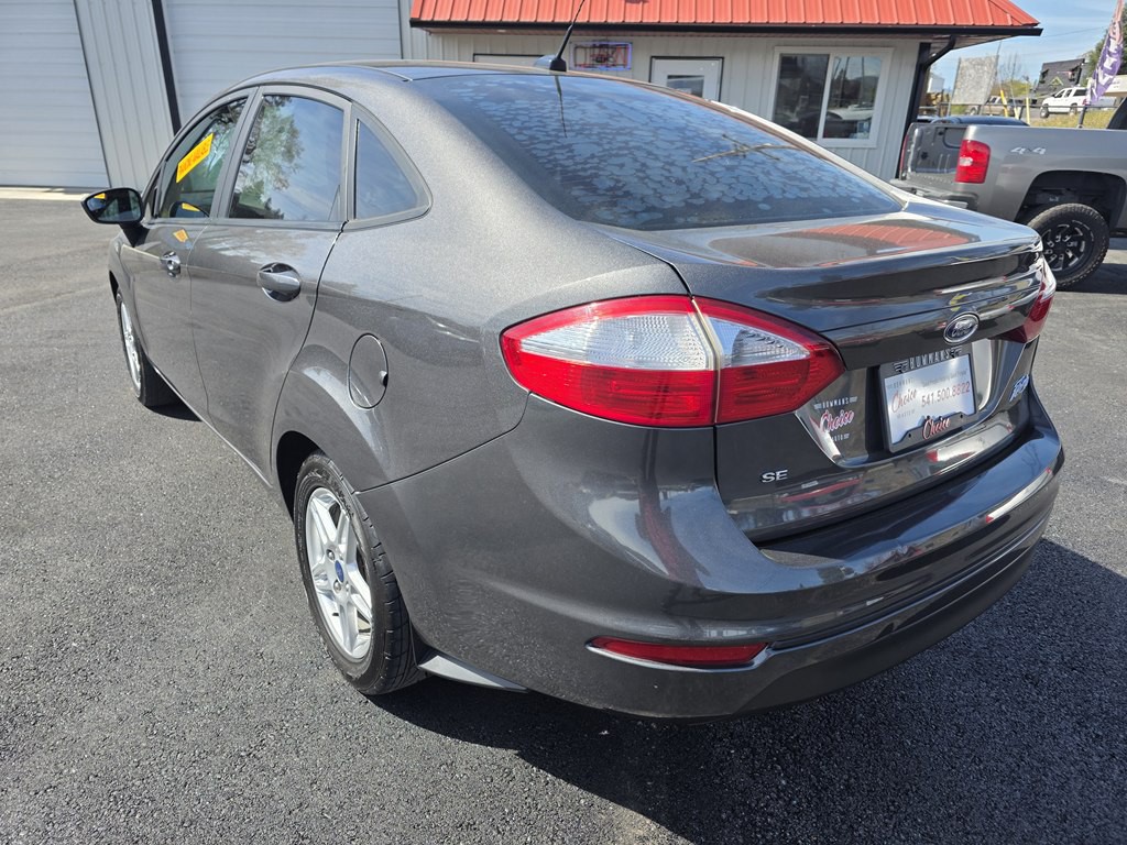 2017 Ford Fiesta Image 3