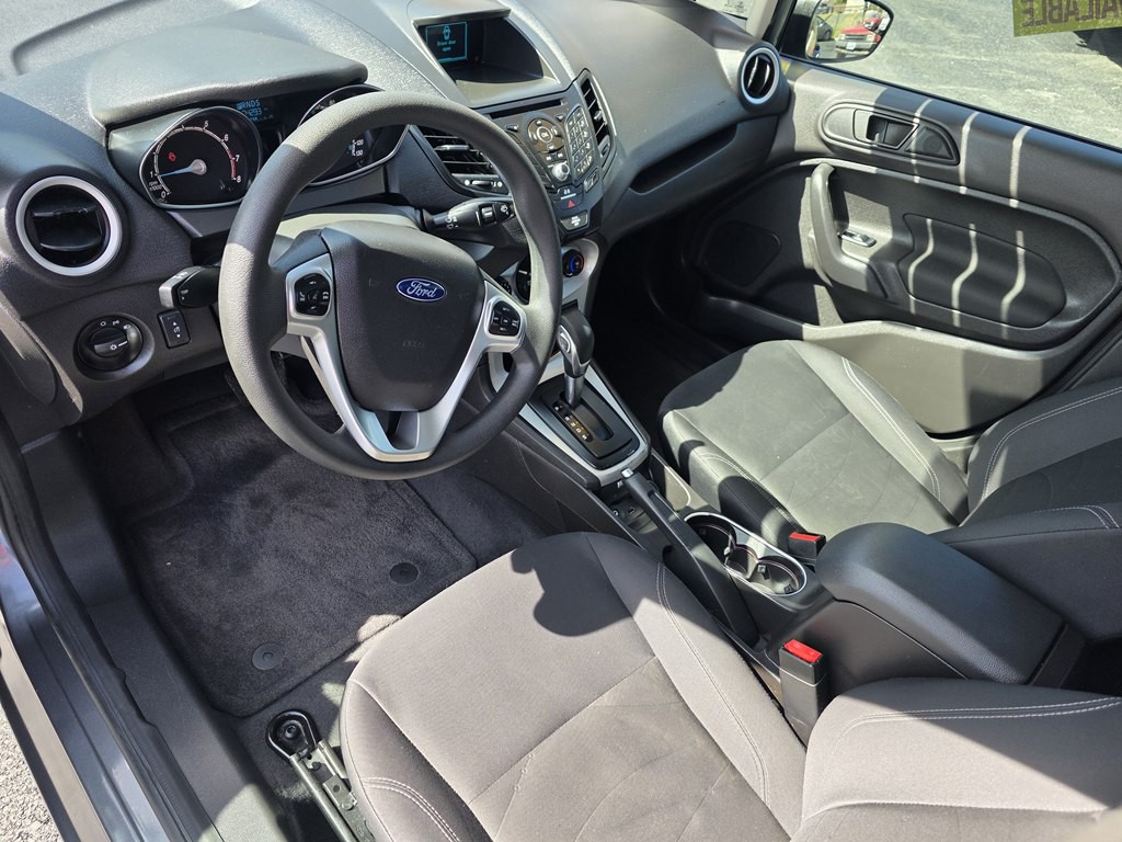 2017 Ford Fiesta Image 4