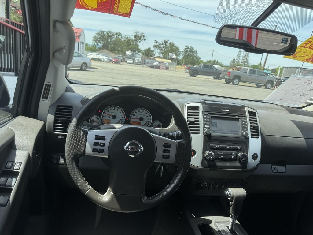 2014 Nissan Xterra Image 5