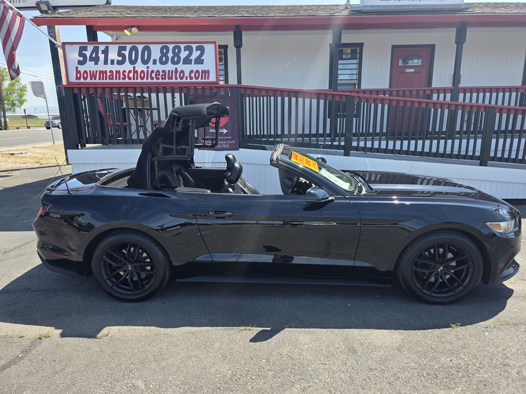 2017 Ford Mustang Image 3