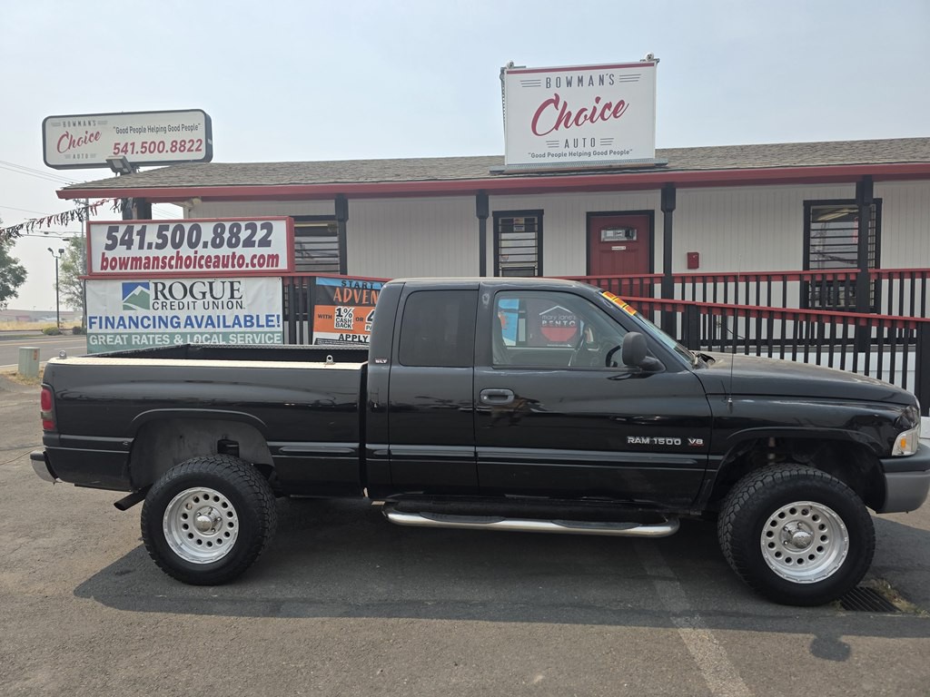1999 Dodge Ram 1500 Image 2