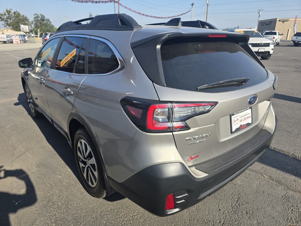2020 Subaru Outback Image 3