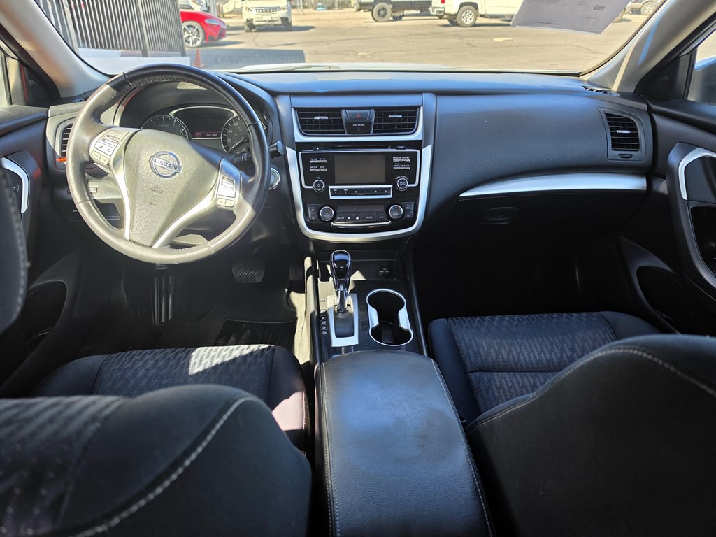2018 Nissan Altima Image 5