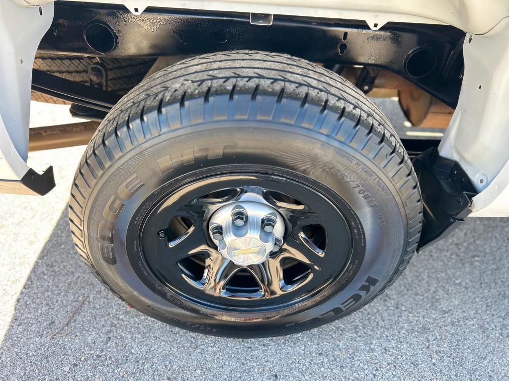 2017 Chevrolet Silverado 1500 Image 9