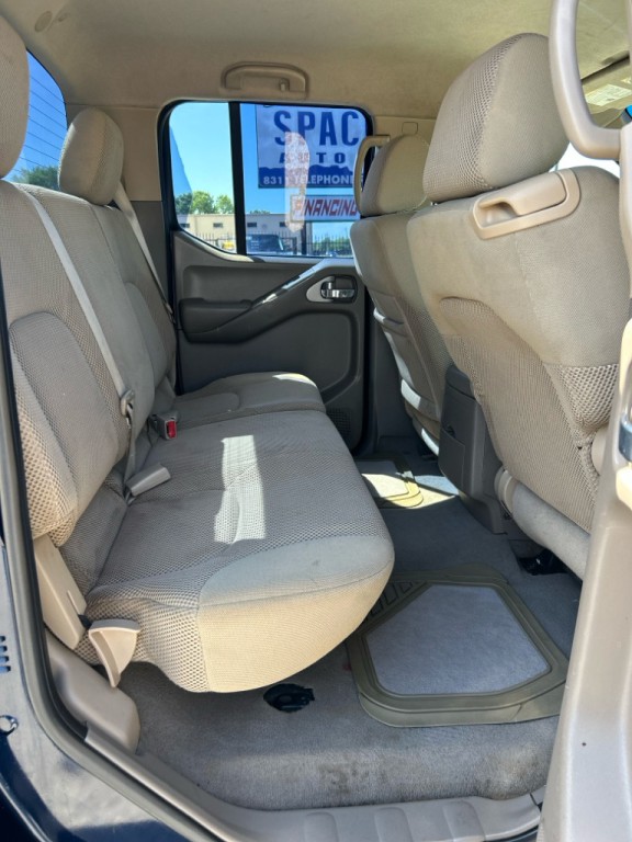 2008 Nissan Frontier Image 13