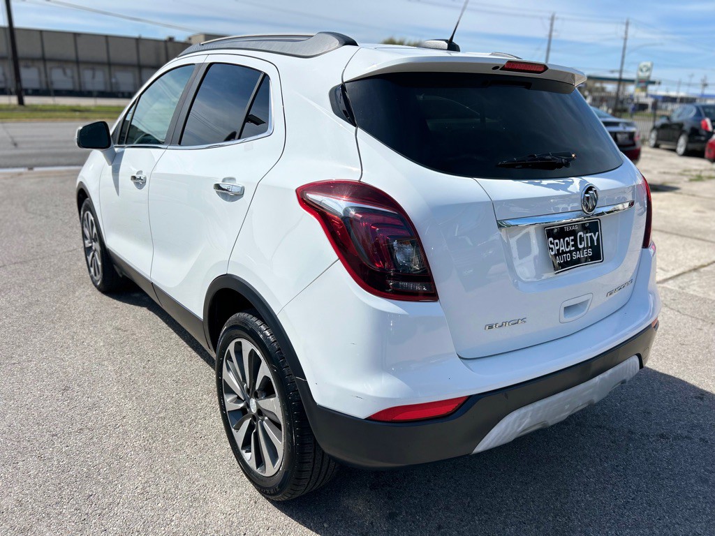 2017 Buick Enclave Image 8