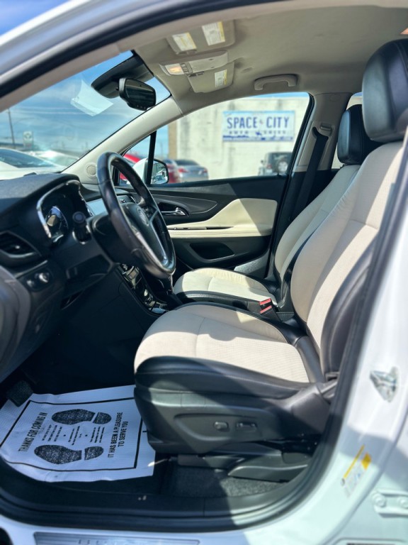 2017 Buick Enclave Image 10