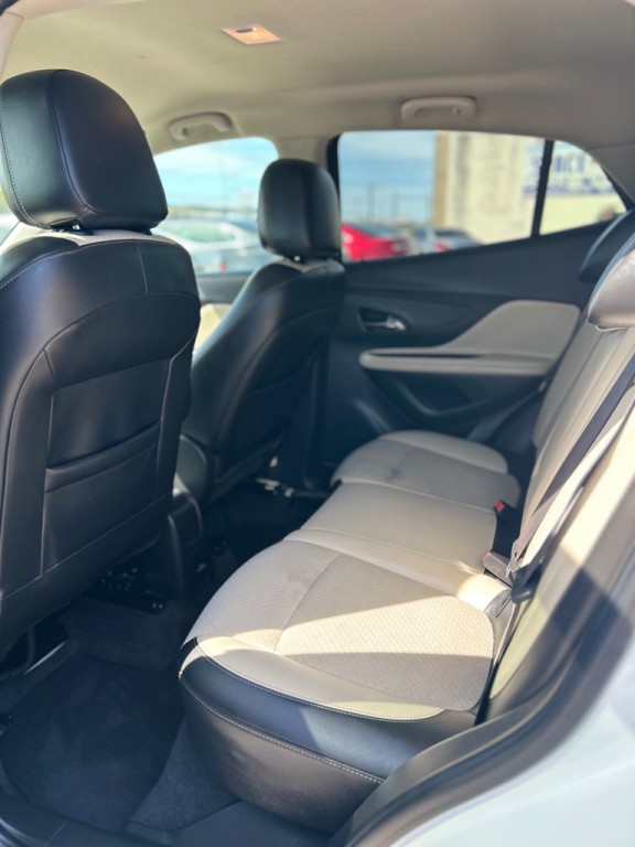 2017 Buick Enclave Image 11