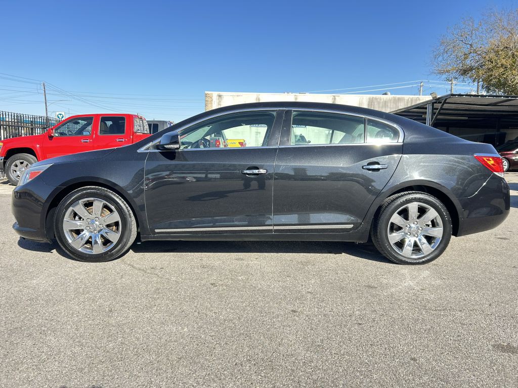 2010 Buick Lacrosse Image 5