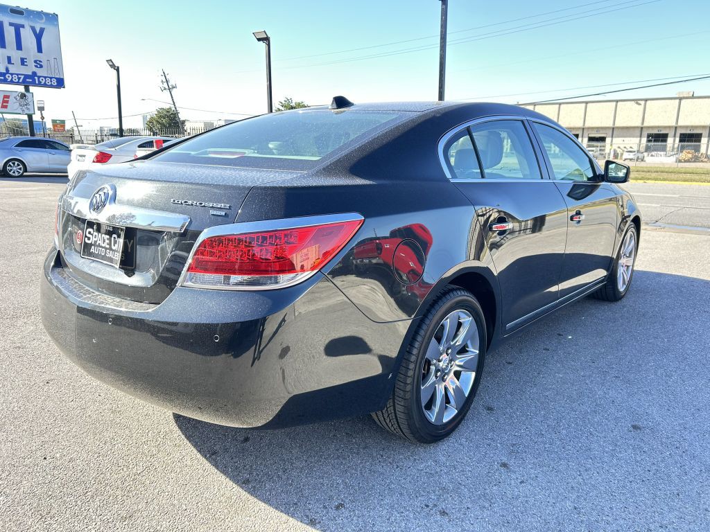 2010 Buick Lacrosse Image 6