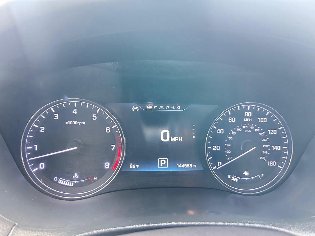 2017 Genesis G80 Image 17