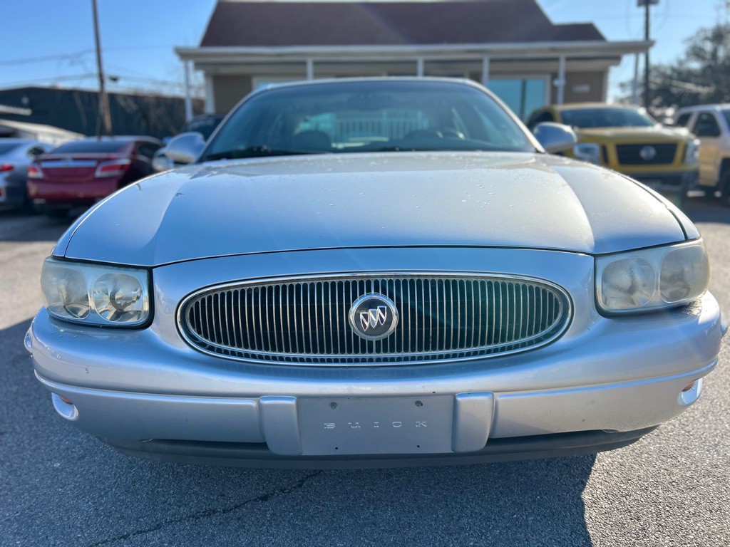 2002 Buick LeSabre Image 3