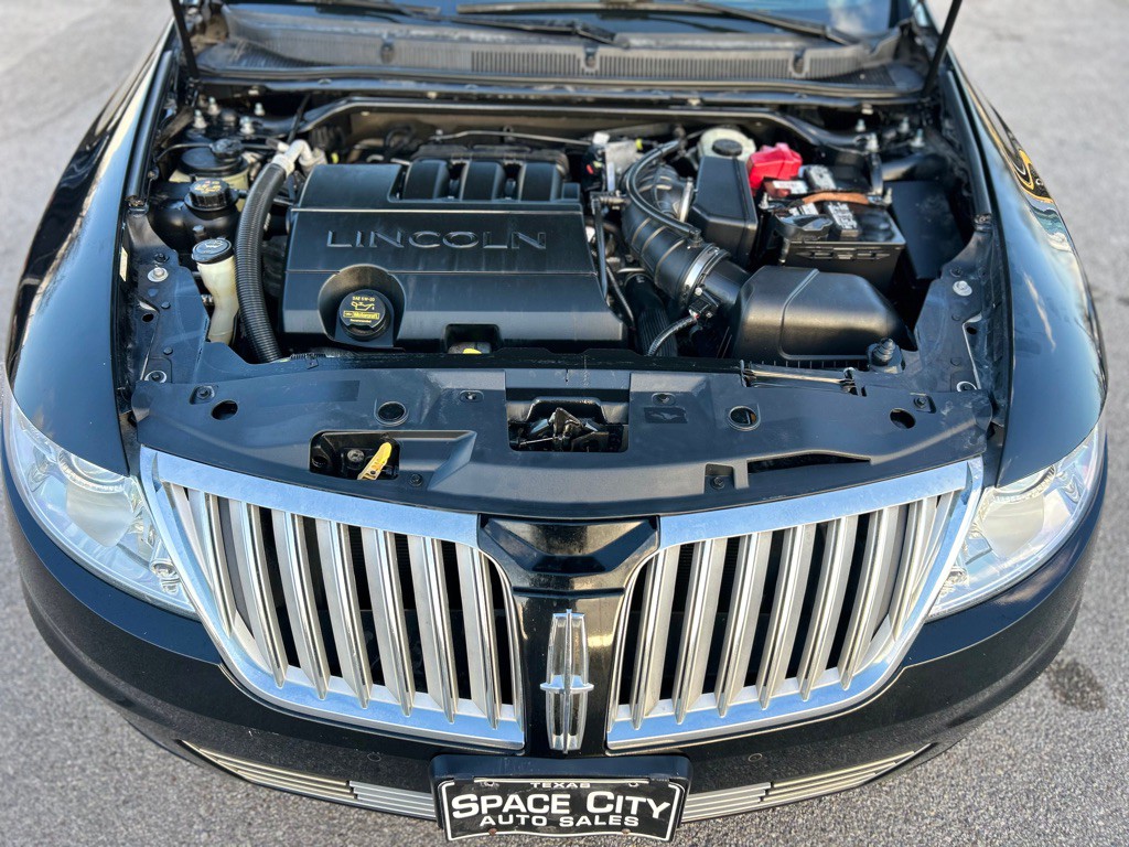 2012 Lincoln MKS Image 22