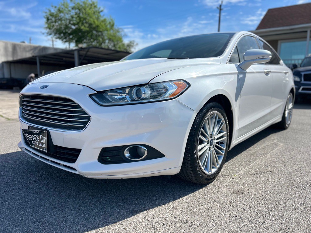 2015 Ford Fusion Image 4