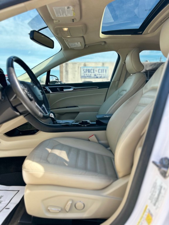 2015 Ford Fusion Image 8