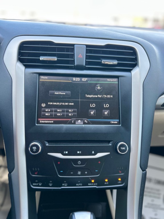 2015 Ford Fusion Image 12