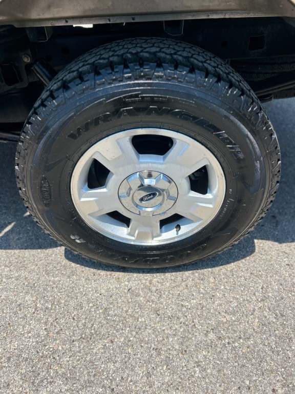 2014 Ford F-150 Image 16