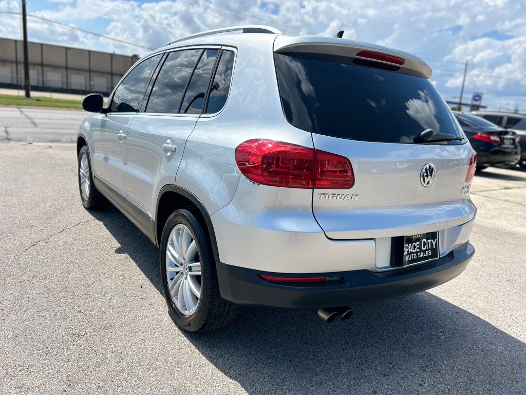 2014 Volkswagen Tiguan Image 8