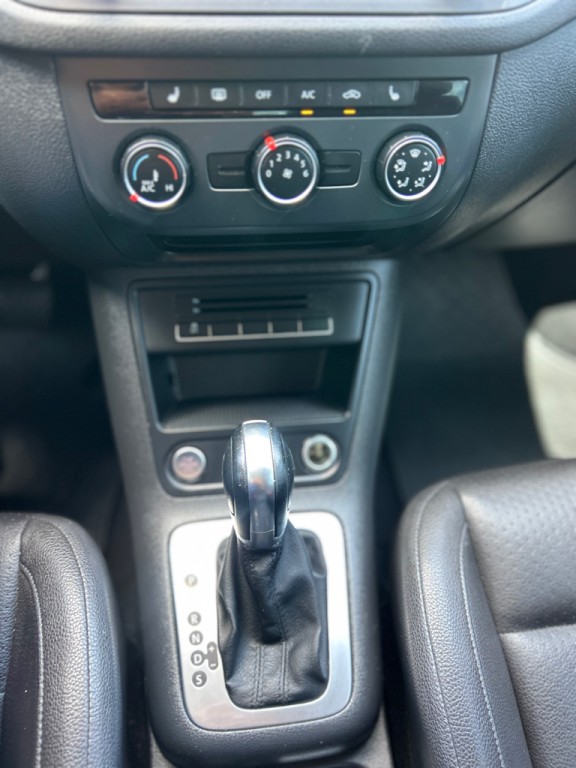 2014 Volkswagen Tiguan Image 18