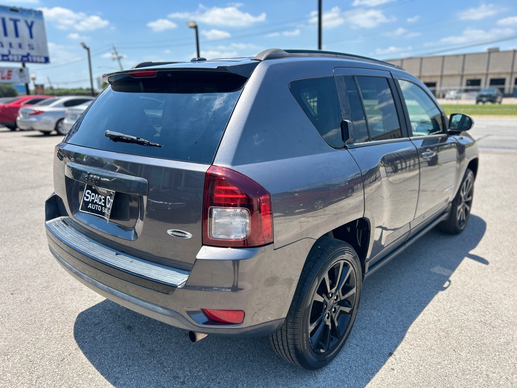 2015 Jeep Compass Image 6