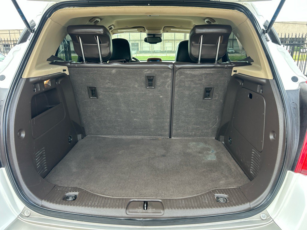 2015 Buick Enclave Image 12