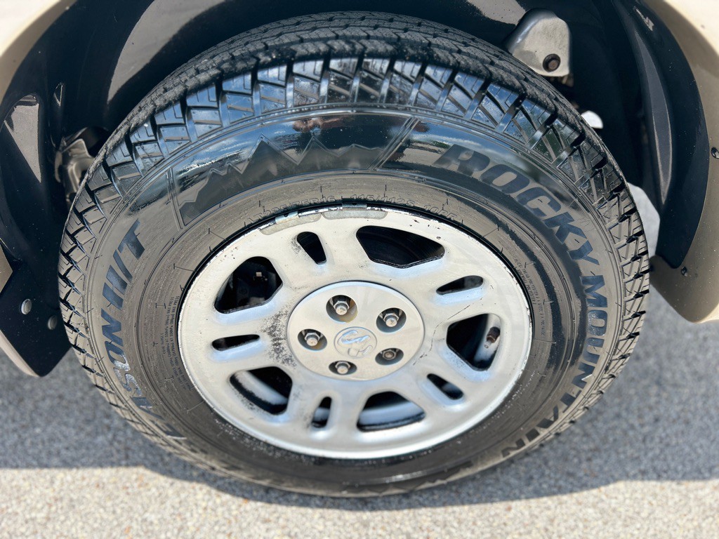 2010 Dodge Nitro Image 19