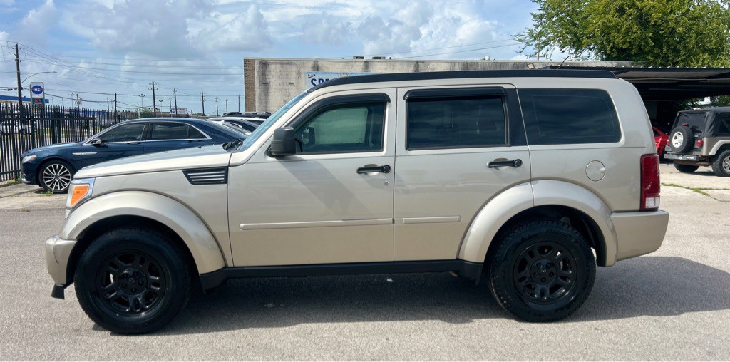 2010 Dodge Nitro Image 5