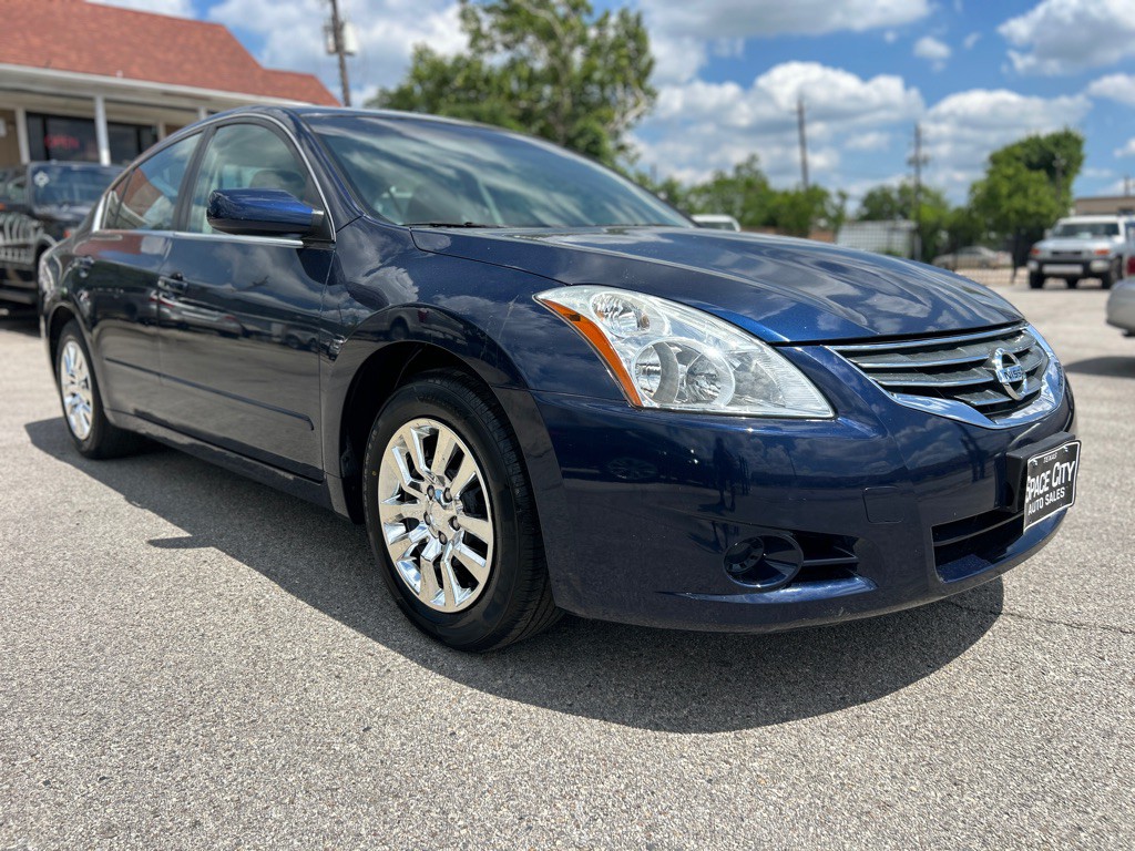 2012 Nissan Altima Image 4