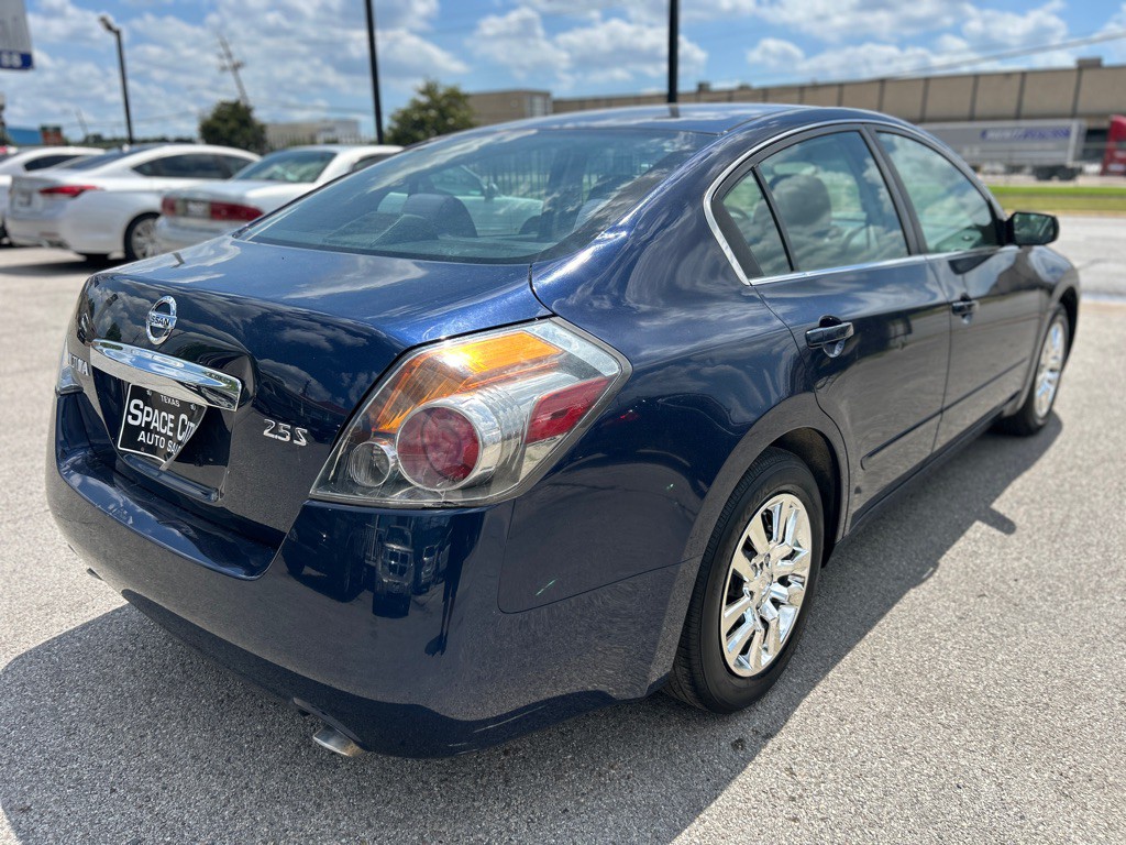 2012 Nissan Altima Image 6